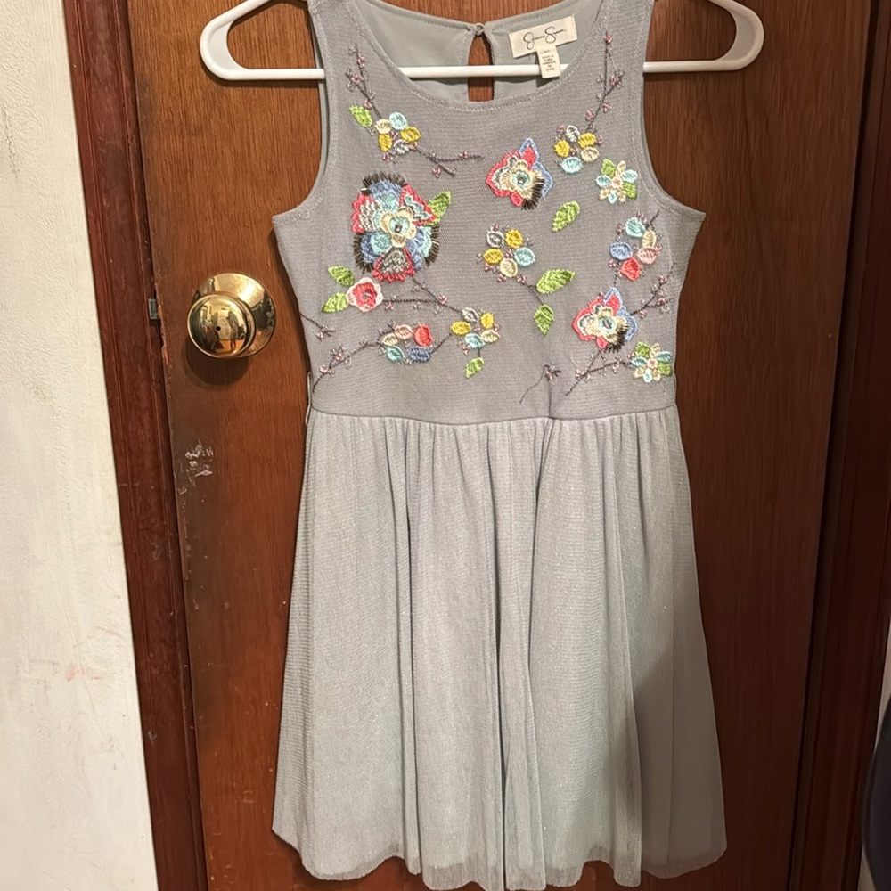 Long floral dress, 6-8 years.